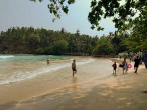 Hiriketiya Beach