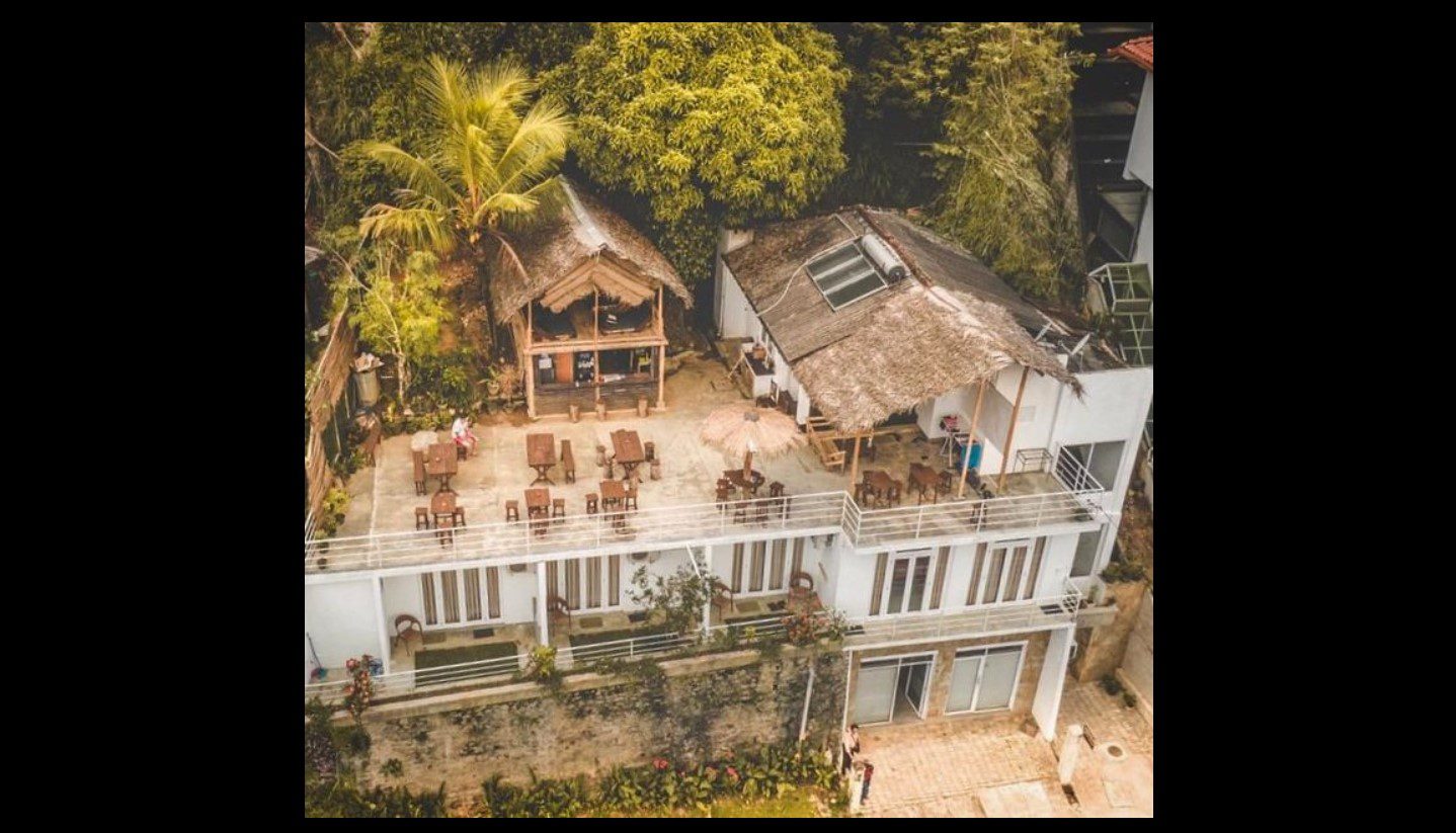 Deck on the hills ” Restaurant & Chill-out lounge